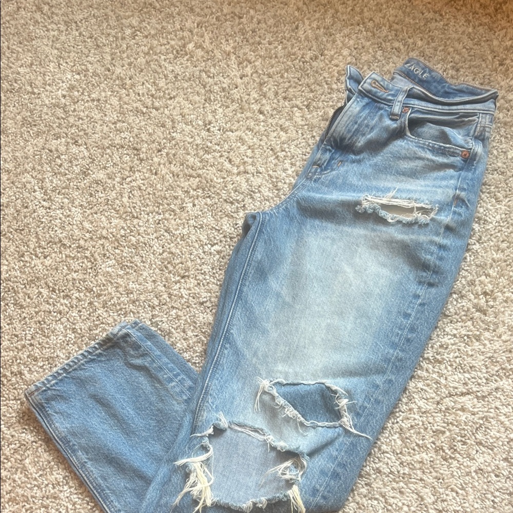 American Eagle Outfitters Light Blue Boyfriend Jeans